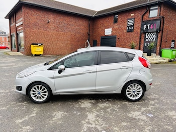 Used Ford Fiesta 2014 for sale - 78382131: Photo