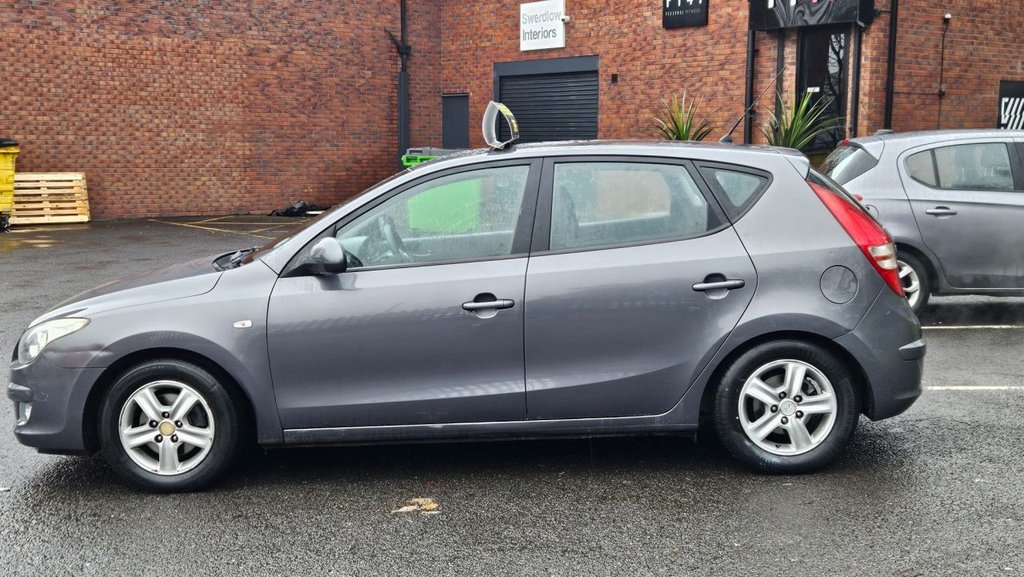 Used Hyundai i30 2009 for sale - 77614236: Photo 3