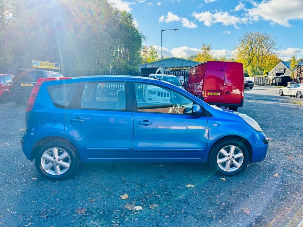 Used Honda Jazz 2015 for sale - 76504519: Photo 2