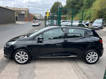 Used Renault Clio 2016 for sale - 79587416: Photo