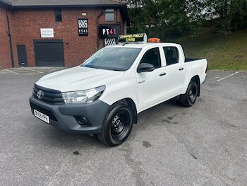 Used Toyota Hilux 2019 for sale - 75249560: Photo