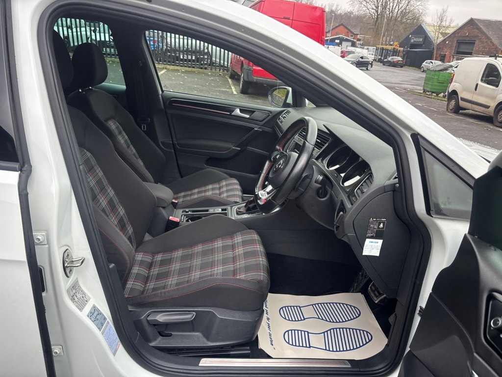 Used Volkswagen Golf 2026 for sale - 77672659: Photo 9