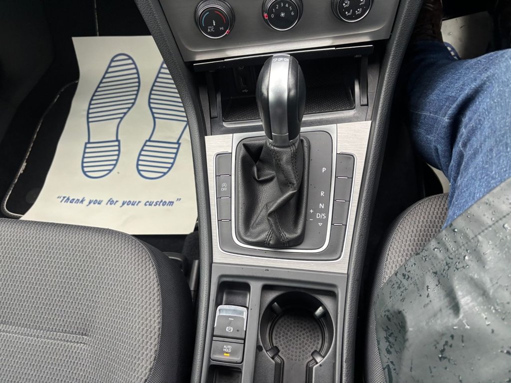 Used Volkswagen Golf 2014 for sale - 76717208: Photo 16