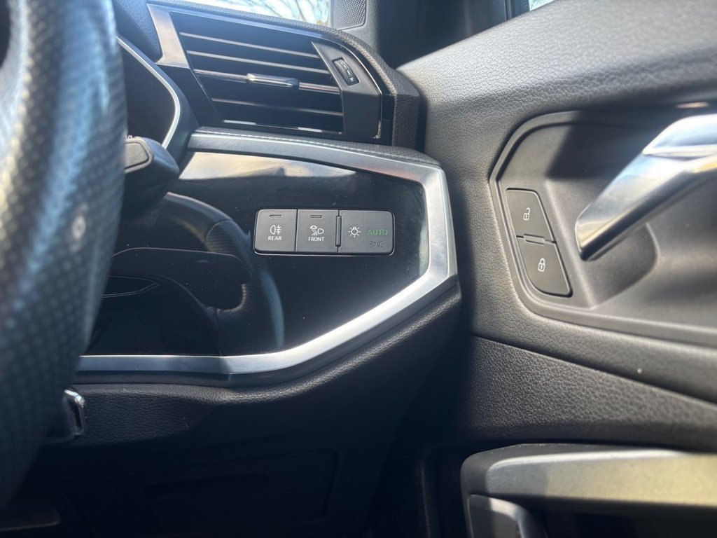 Used Audi Q3 2019 for sale - 77422067: Photo 19