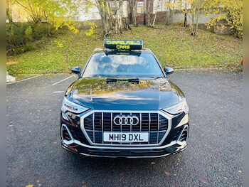 Used Audi Q3 2019 for sale - 77422067: Photo