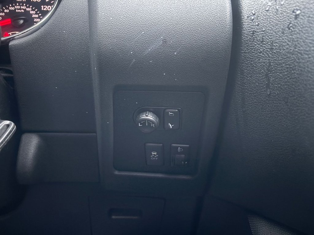 Used Nissan Qashqai+2 2010 for sale - 76985839: Photo 21