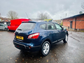 Used Nissan Qashqai+2 2010 for sale - 76985839: Photo