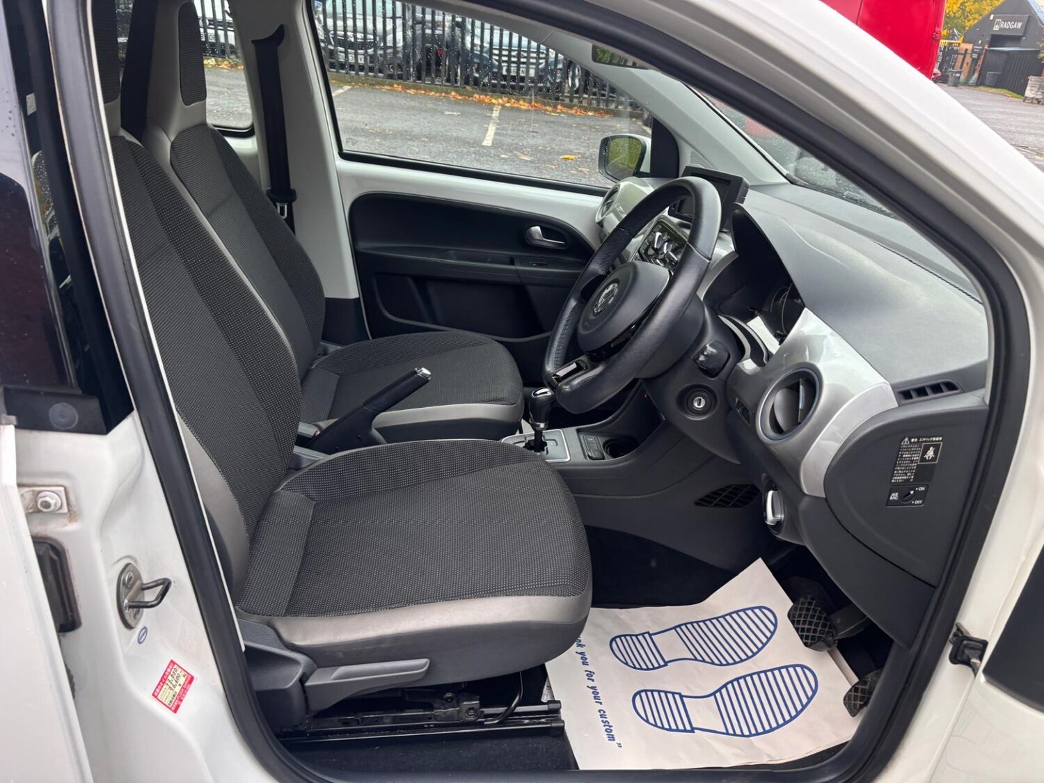 Used Volkswagen up! 2012 for sale - 76391471: Photo 9