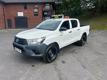 Used Toyota Hilux 2019 for sale - 76504463: Photo