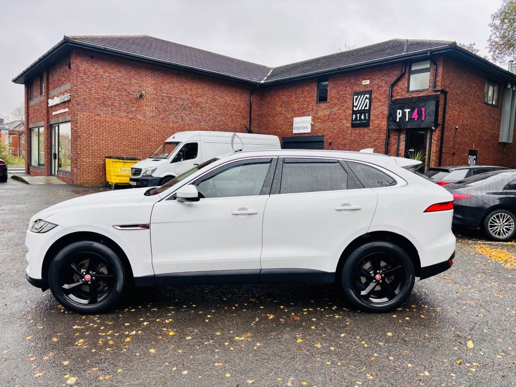 Used Jaguar F-Pace 2017 for sale - 76848243: Photo 8