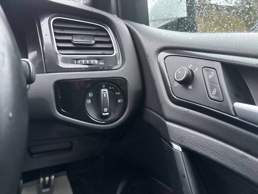 Used Volkswagen Golf 2015 for sale - 76820666: Photo 19