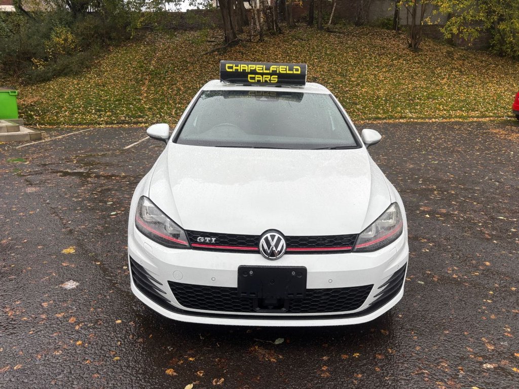 Used Volkswagen Golf 2015 for sale - 76820666: Photo 2