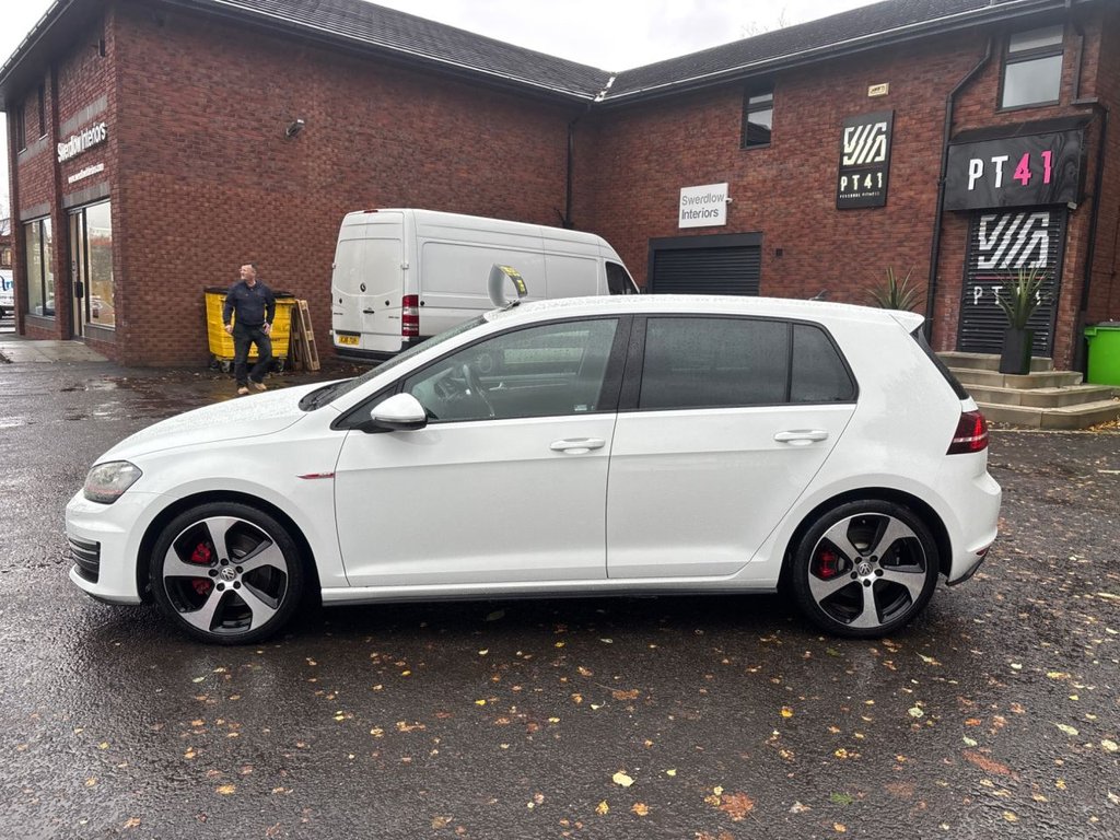 Used Volkswagen Golf 2015 for sale - 76820666: Photo 8