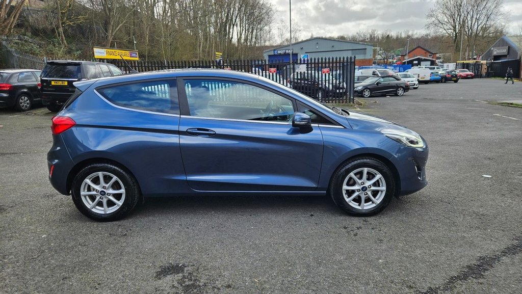 Used Ford Fiesta 2018 for sale - 78082627: Photo 2