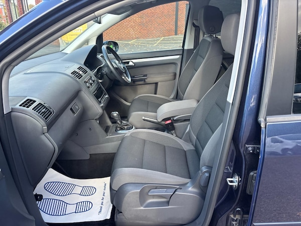 Used Volkswagen Touran 2013 for sale - 76045647: Photo 15