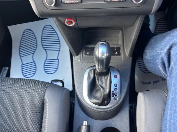 Used Volkswagen Touran 2013 for sale - 76045647: Photo 16
