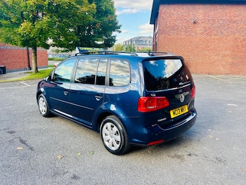 Used Volkswagen Touran 2013 for sale - 76045647: Photo 4