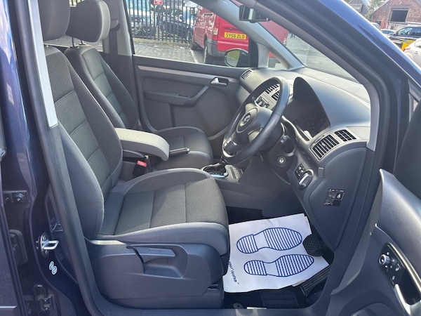 Used Volkswagen Touran 2013 for sale - 76045647: Photo 7