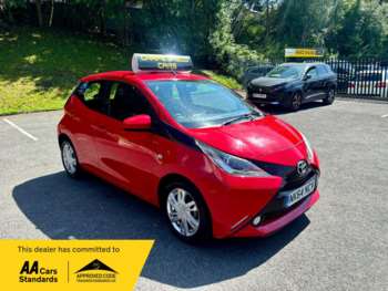 2014 - 1.0 VVT-i x-pression 5-Door