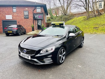 Used Volvo S60 2018 for sale - 77692801: Photo