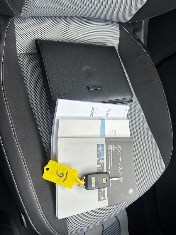 Used Volkswagen up! 2013 for sale - 76205618: Photo 24