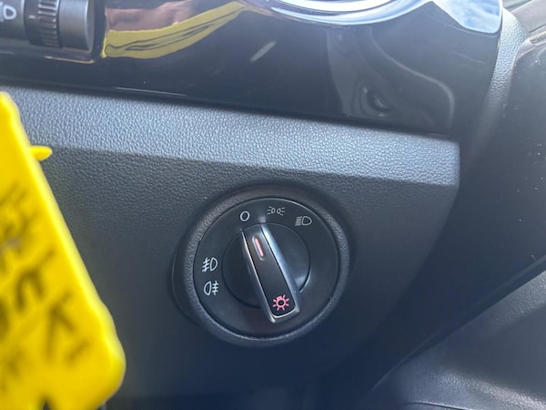 Used Volkswagen up! 2013 for sale - 76205618: Photo 25