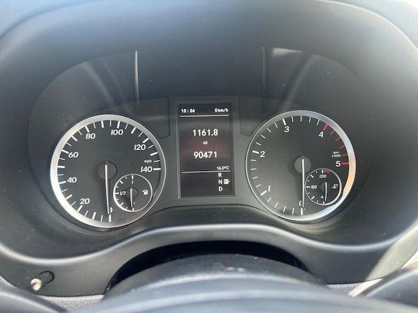 Used Mercedes-Benz Vito 2018 for sale - 74872226: Photo 16