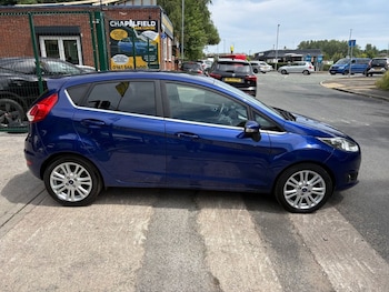Used Ford Fiesta 2015 for sale - 79233604: Photo