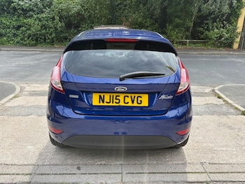 Used Ford Fiesta 2015 for sale - 79233604: Photo