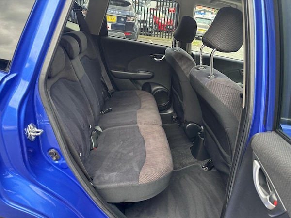Used Honda Jazz 2011 for sale - 75523567: Photo 16