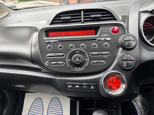Used Honda Jazz 2011 for sale - 75523567: Photo 24