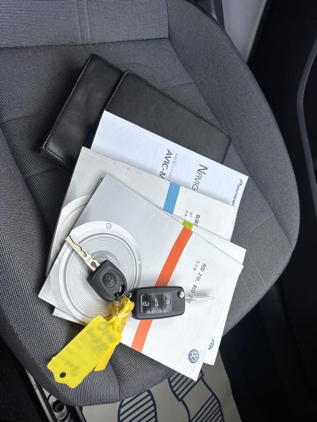 Used Volkswagen up! 2025 for sale - 77421888: Photo 26