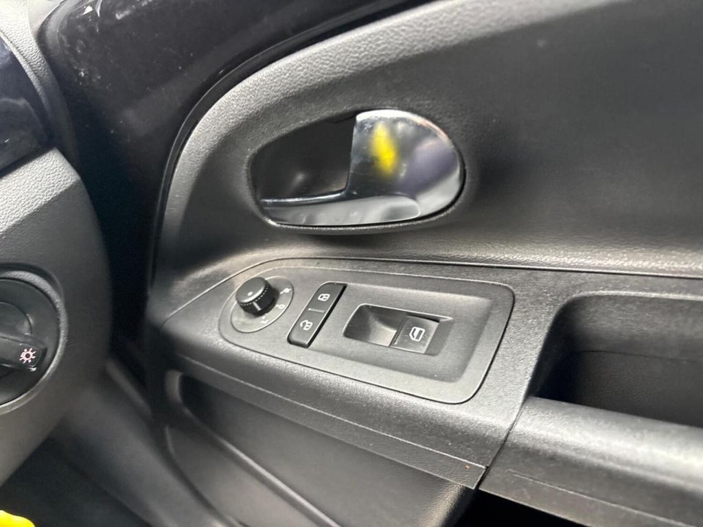 Used Volkswagen up! 2025 for sale - 76504516: Photo 23