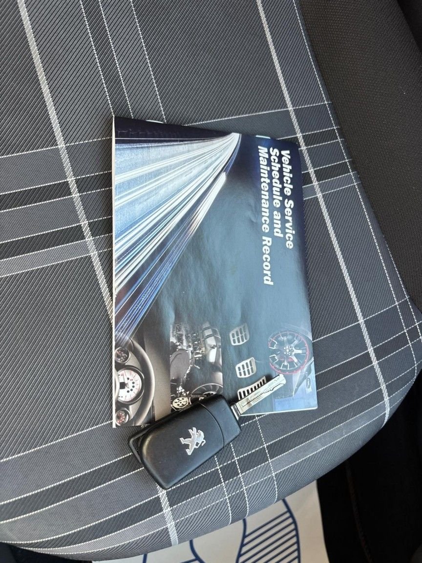 Used Peugeot 108 2016 for sale - 76504515: Photo 18