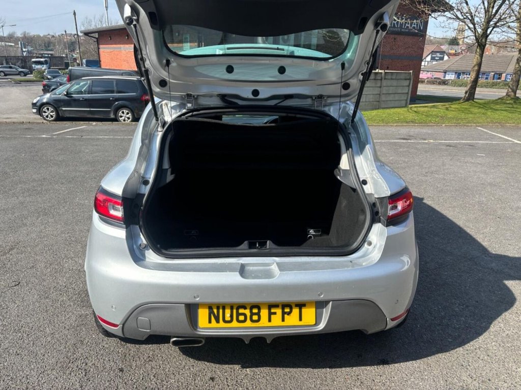 Used Renault Clio 2018 for sale - 76569953: Photo 15