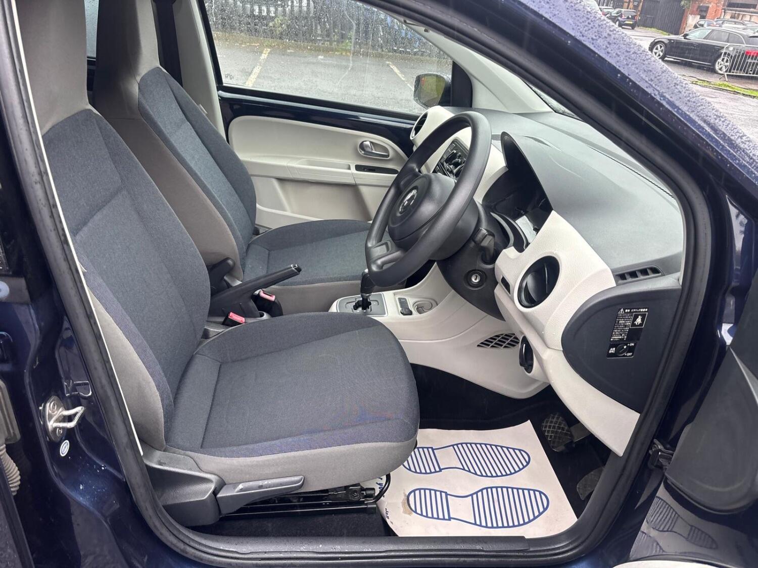 Used Volkswagen up! 2014 for sale - 75962613: Photo 13