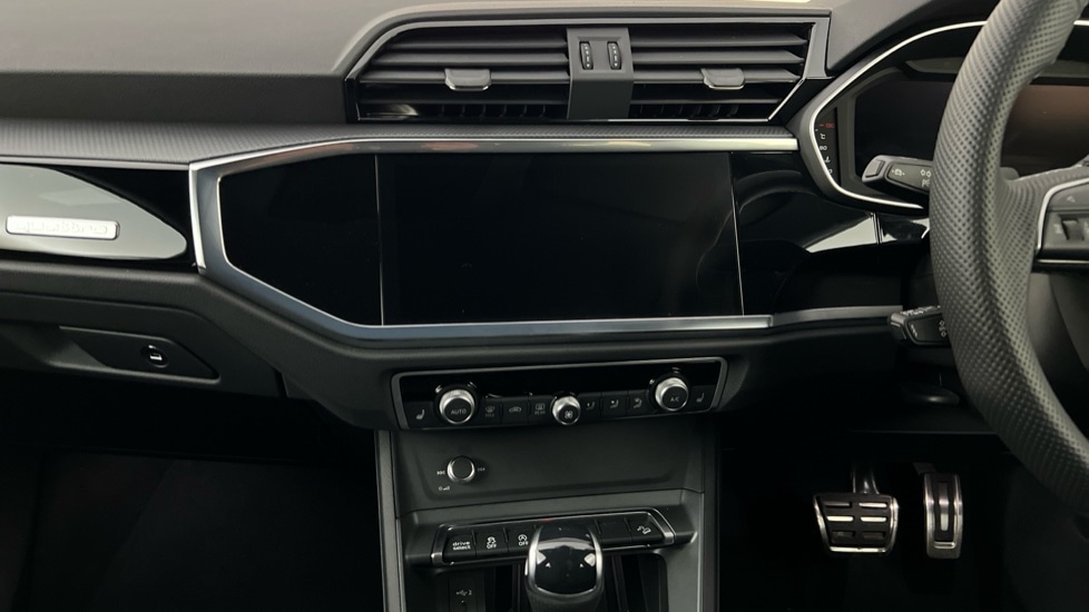 Used Audi Q3 2025 for sale - 76593723: Photo 13