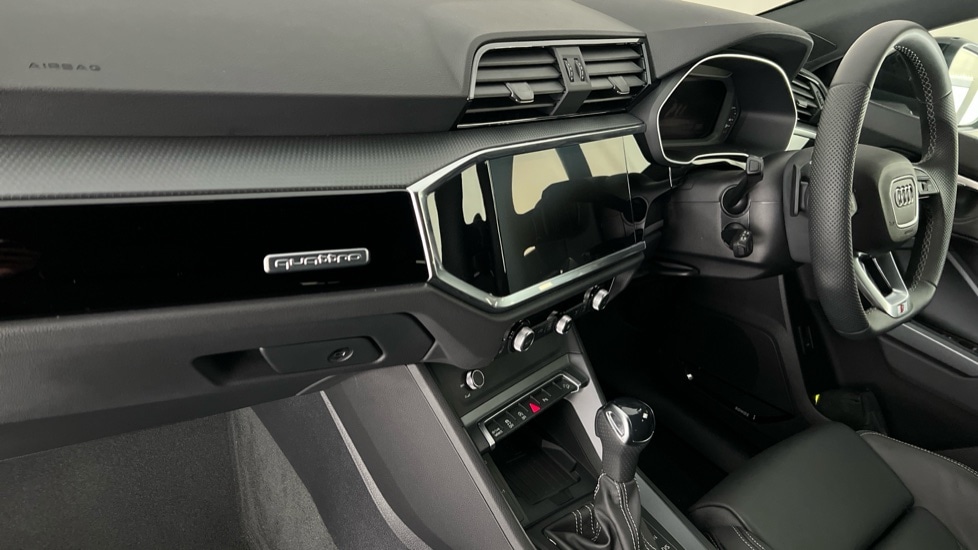 Used Audi Q3 2025 for sale - 76593723: Photo 2