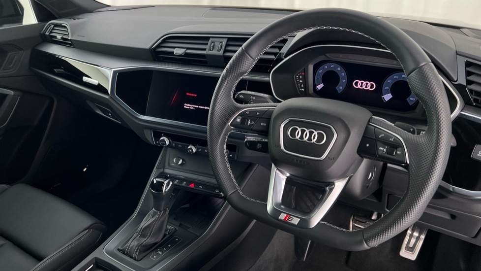 Used Audi Q3 2025 for sale - 76593723: Photo 6