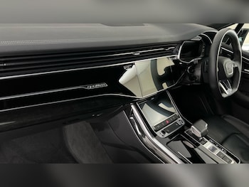 Used Audi Q7 2023 for sale - 76415125: Photo