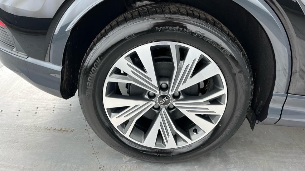 Used Audi Q4 e-tron 2024 for sale - 76552556: Photo 23