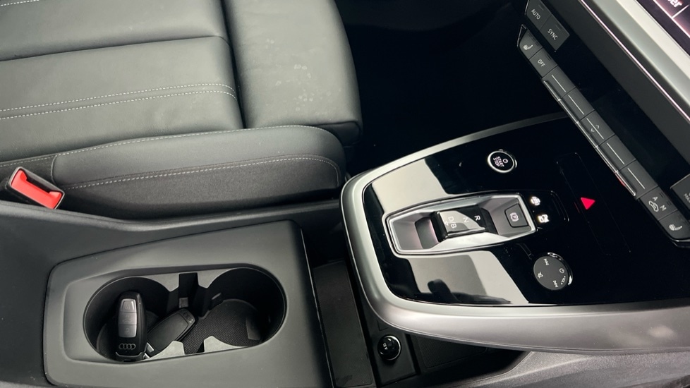 Used Audi Q4 e-tron 2024 for sale - 76552556: Photo 29