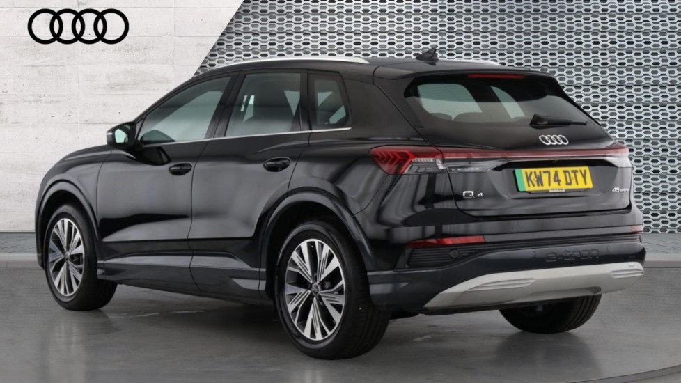 Used Audi Q4 e-tron 2024 for sale - 76552556: Photo 3