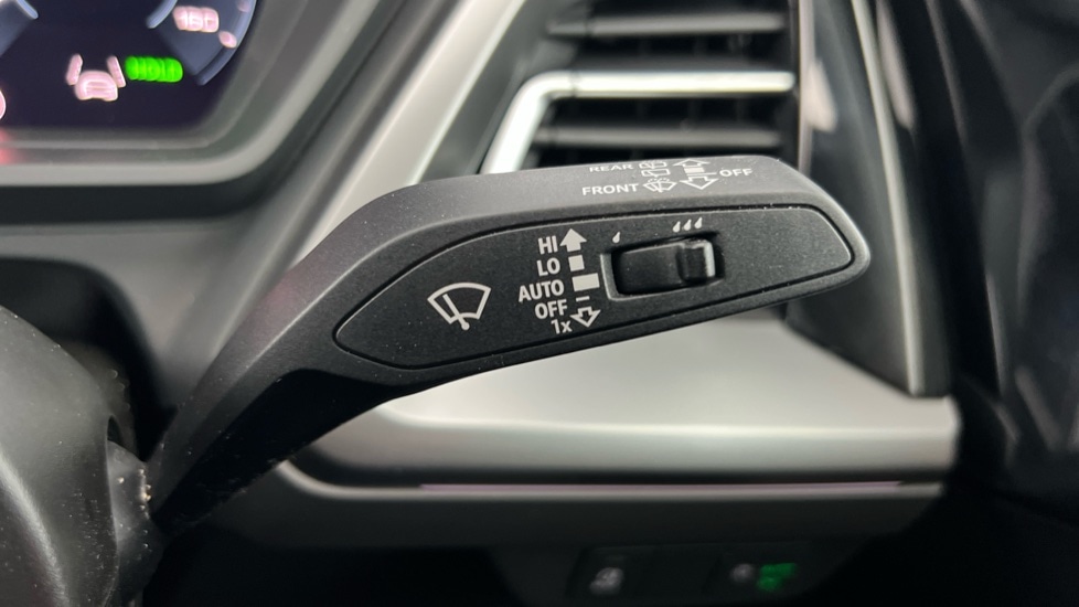 Used Audi Q4 e-tron 2024 for sale - 76552556: Photo 32