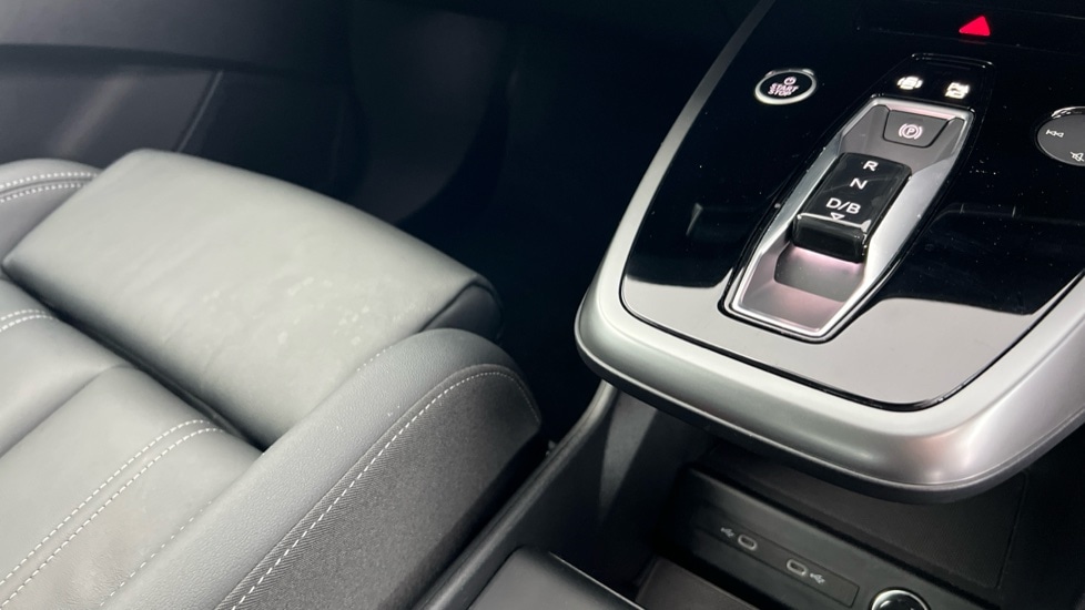 Used Audi Q4 e-tron 2024 for sale - 76552556: Photo 34