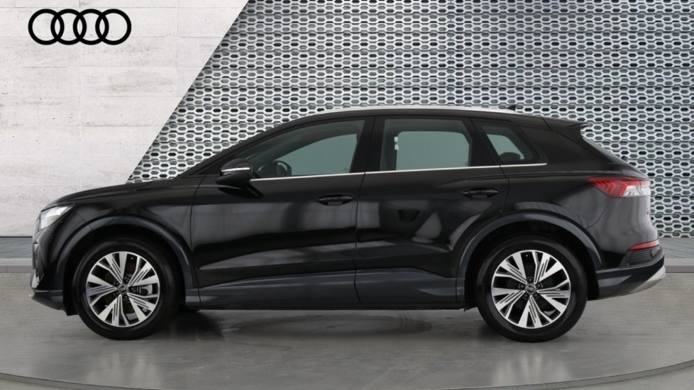 Used Audi Q4 e-tron 2024 for sale - 76552556: Photo 9