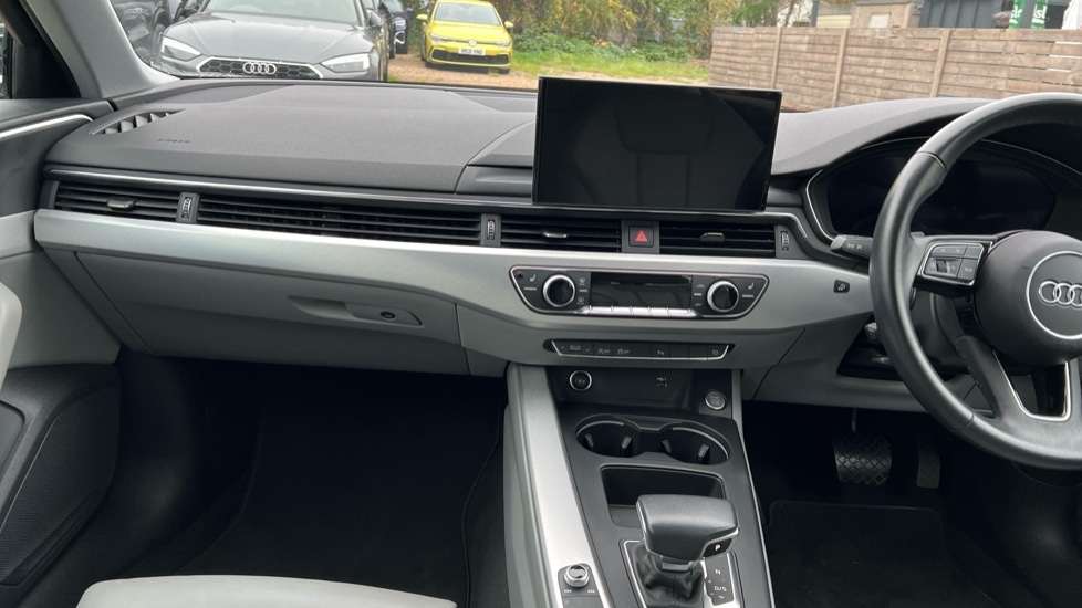 Used Audi A4 2021 for sale - 76447220: Photo 13