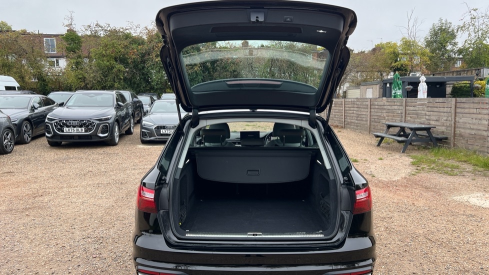 Used Audi A4 2021 for sale - 76447220: Photo 18