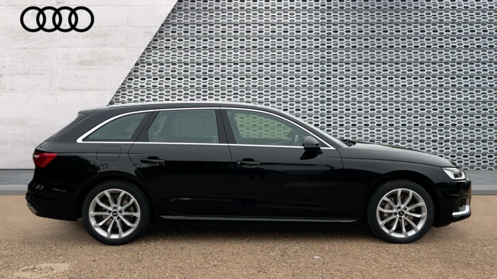 Used Audi A4 2021 for sale - 76447220: Photo 4