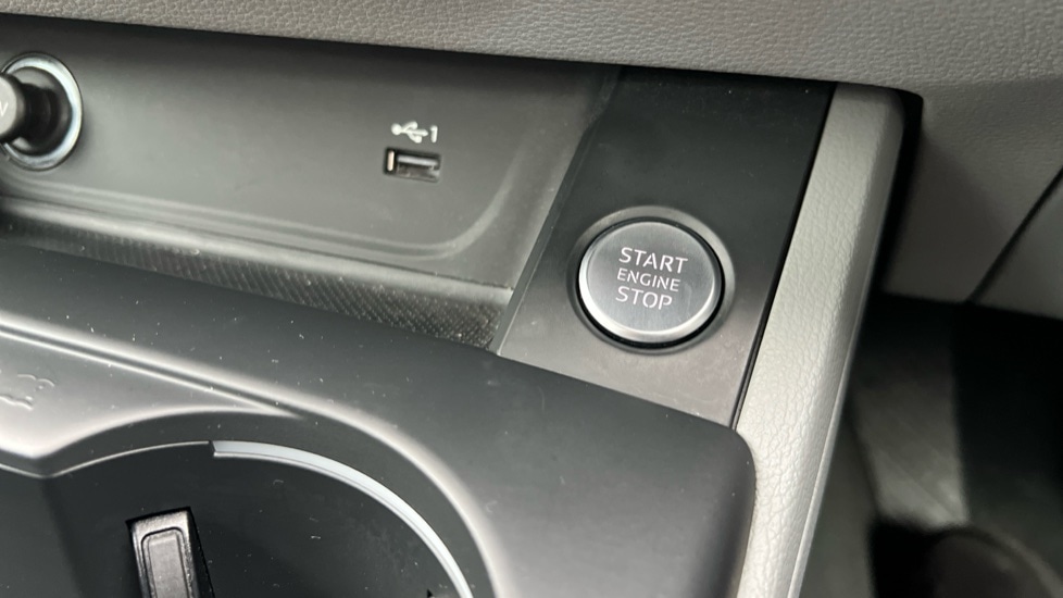 Used Audi A4 2021 for sale - 76447220: Photo 64